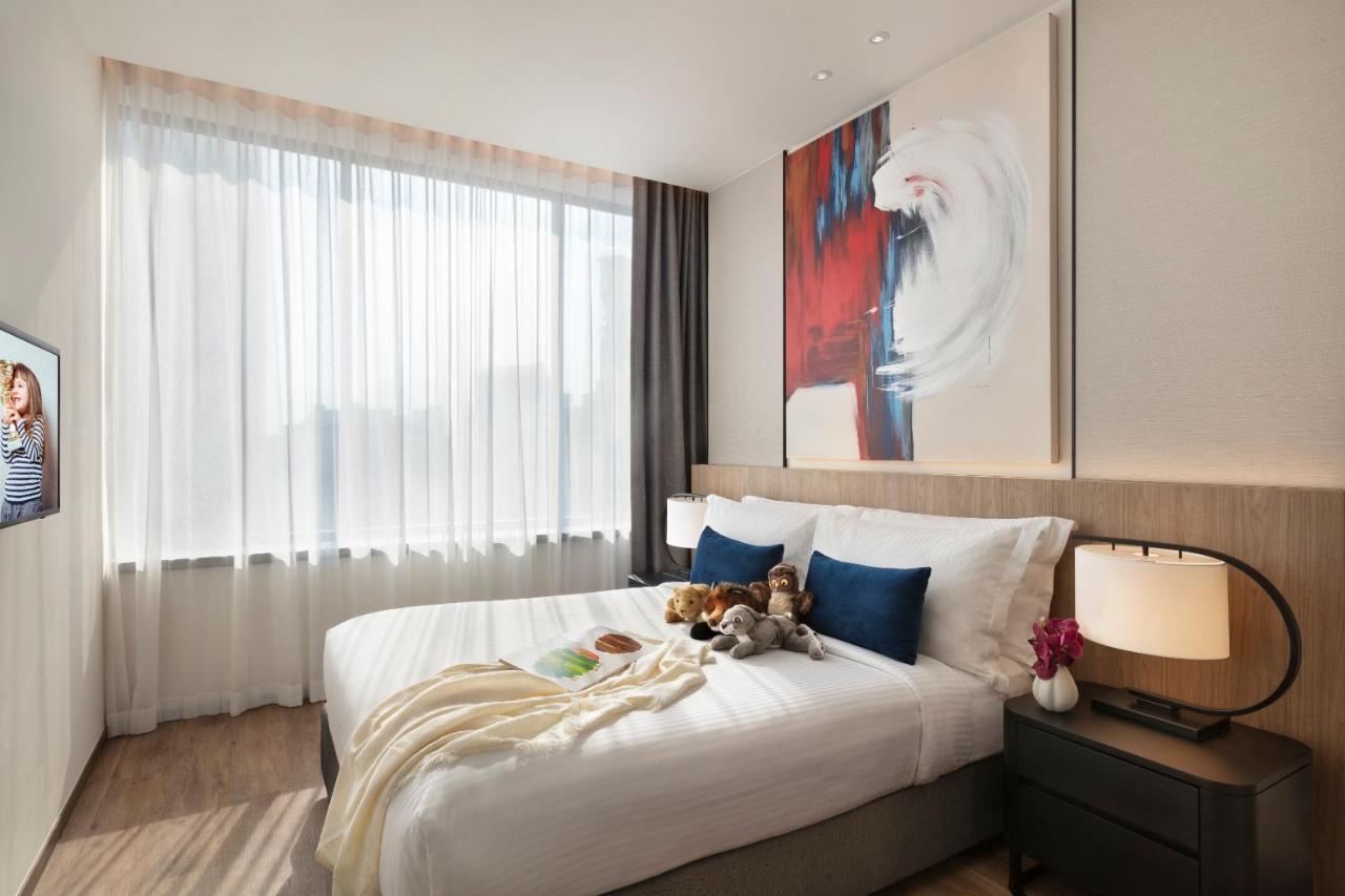 Отель Ascott Embassy Sathorn Бангкок Экстерьер фото Deluxe Room